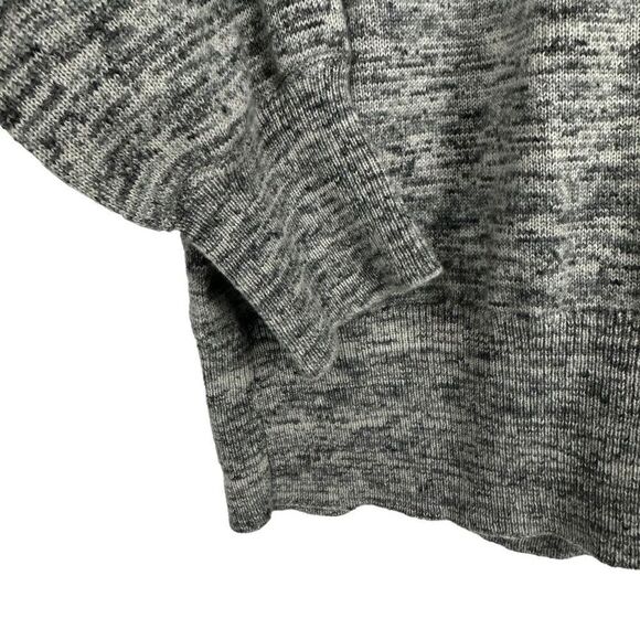 Theory Cashmere Gray Space Dye Turtleneck Sweater size Medium - Picture 5 of 9